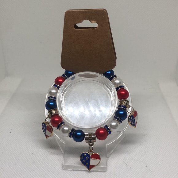 🟢 Patriotic 4th Of July Heart Charms Bracelet - Picture 10 of 16